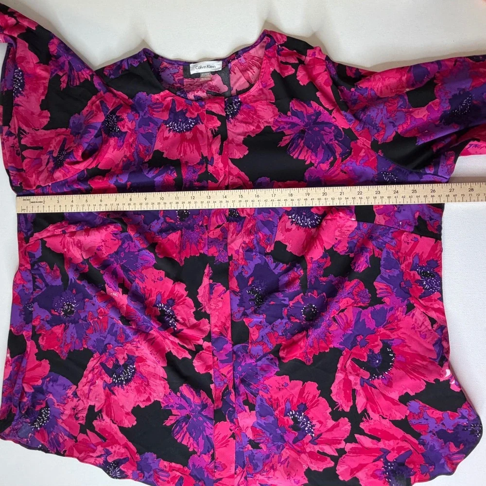 Calvin Klein Floral Blouse Size 1X Office Career Date Night Bold Bloomcore Comfy